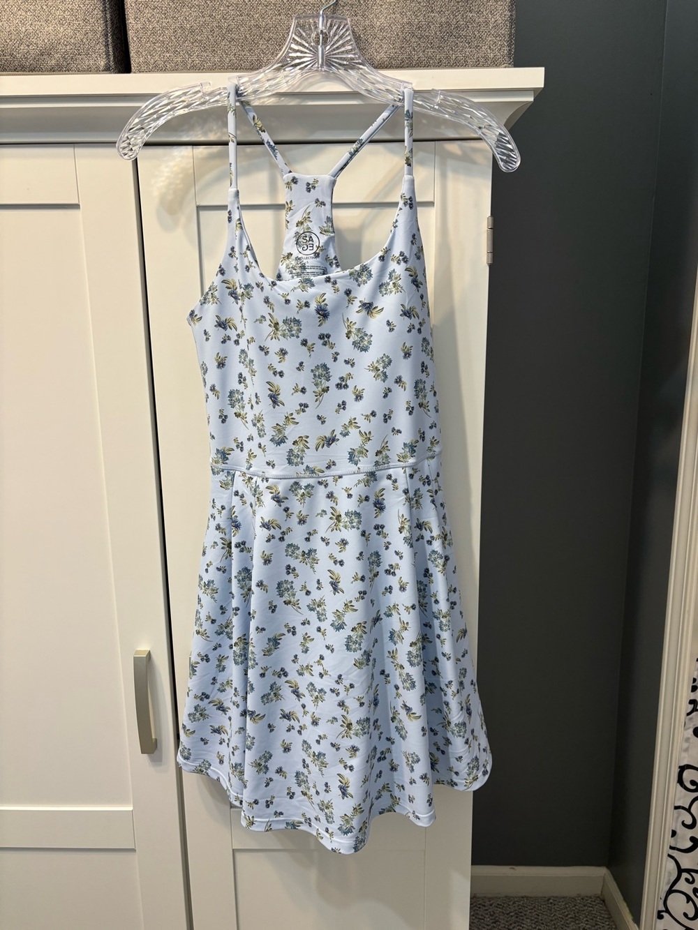 Sage Light Blue and Green Floral Racerback Mini Athletic Dress Sz S NWOT Pockets